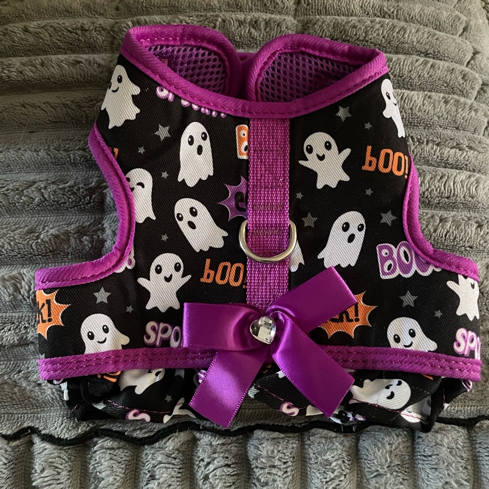 Ghost-Themed Pet Harness with Purple Accents